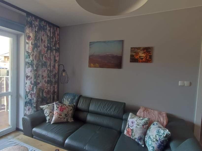 Lux Apartament Odkryj - Bieszczady Ustrzyki Dolne Exterior photo